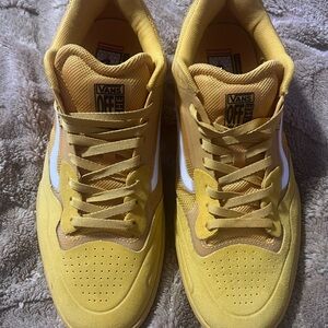 Vans AVE 2.0 Skate Shoes